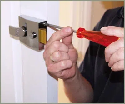 Locksmith Solution Services San Dimas, CA 909-252-7136 Locksmith Solution Services San Dimas, CA 909-252-7136 - 68-44-11