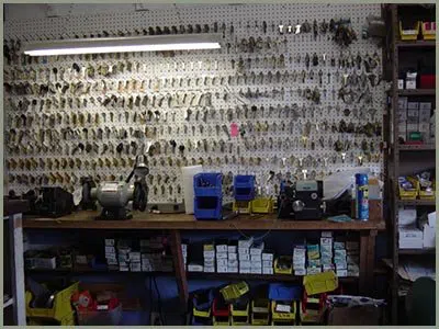 Locksmith Solution Services San Dimas, CA 909-252-7136 Locksmith Solution Services San Dimas, CA 909-252-7136 - 68-44-3