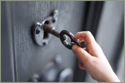Locksmith Solution Services San Dimas, CA 909-252-7136 - 68-44-7